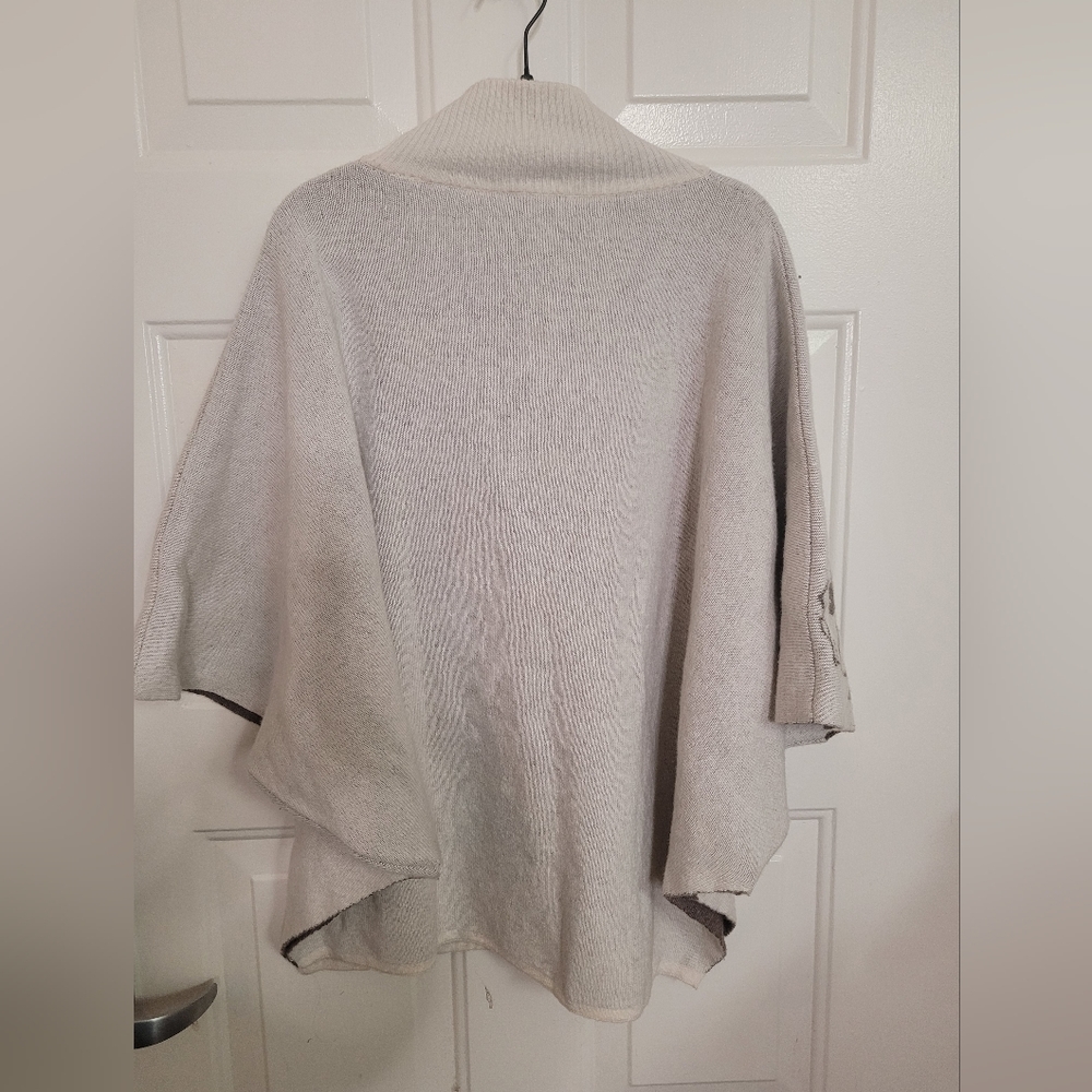 NWT Note Di Anita Merino Wool Cashmere Blend Floral Neutral Poncho One Size - Picture 7 of 7